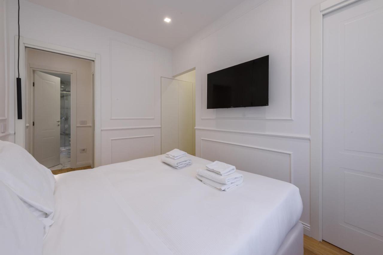 Pitti Prestige By Mmega Apartment Florence Luaran gambar