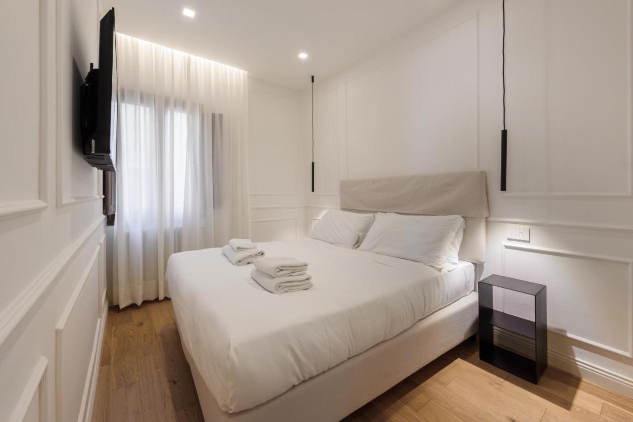 Pitti Prestige By Mmega Apartment Florence Luaran gambar
